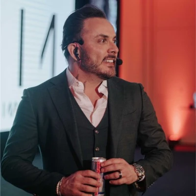 Dr. Fernando Silveira